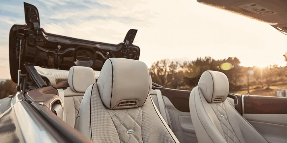 Mercedes показал складывающуюся крышу нового кабриолета E-Class
