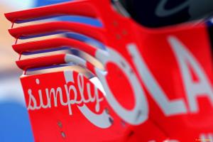 Презентации новых машин: Toro Rosso STR12