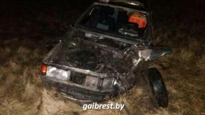 В Столинском районе пьяный водитель на Audi вылетел в кювет и опрокинулся. Он погиб
