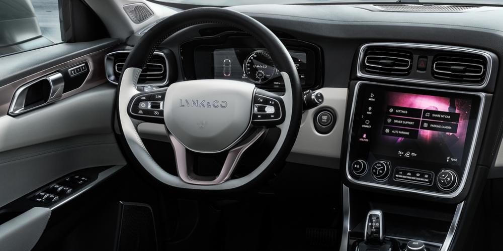 Первый автомобиль нового бренда Lynk & Co покажут публике в апреле