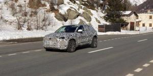 Новый кроссовер Jaguar E-Pace замечен в итальянских Альпах