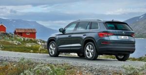 Кроссовер Skoda Yeti нового поколения замечен практически без камуфляжа