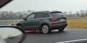 Кроссовер Skoda Yeti нового поколения замечен практически без камуфляжа