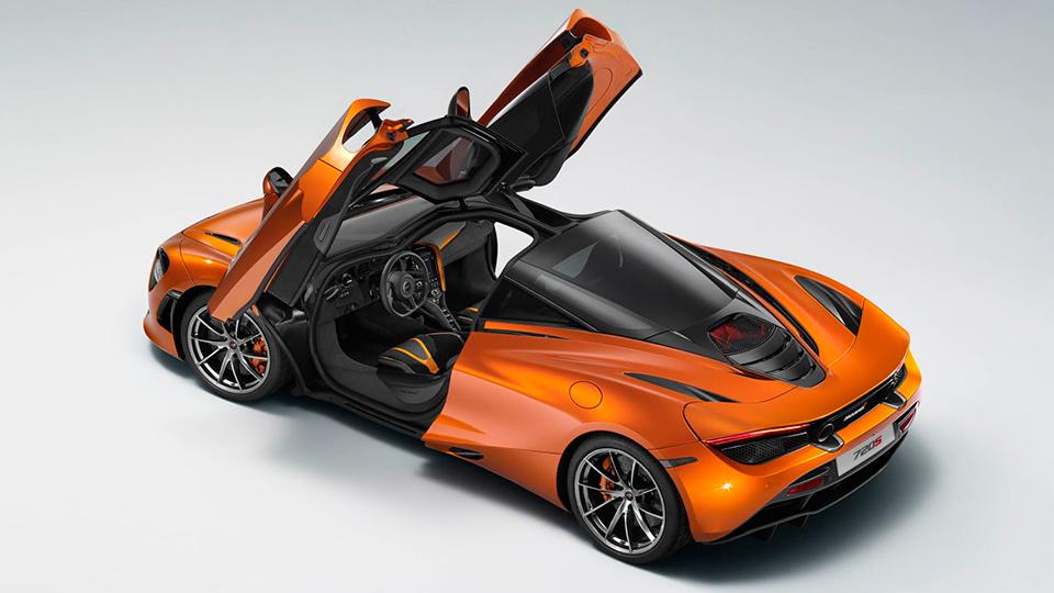 Официальная фотография нового суперкара McLaren попала в Сеть