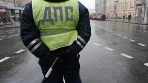 В Москве на пешеходном переходе водитель иномарки сбил капитана полиции