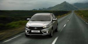 В Венгрии начались продажи Lada Vesta
