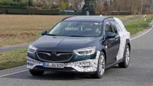 Новый «проходимый» универсал Opel Insignia Country Tourer выехал на тесты
