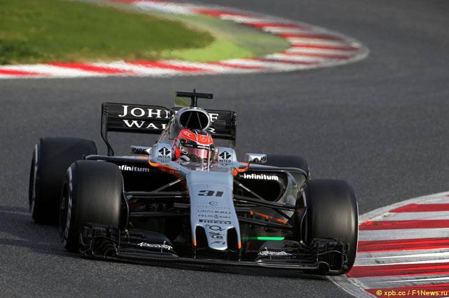 Гонщики Force India ждут продолжения тестов