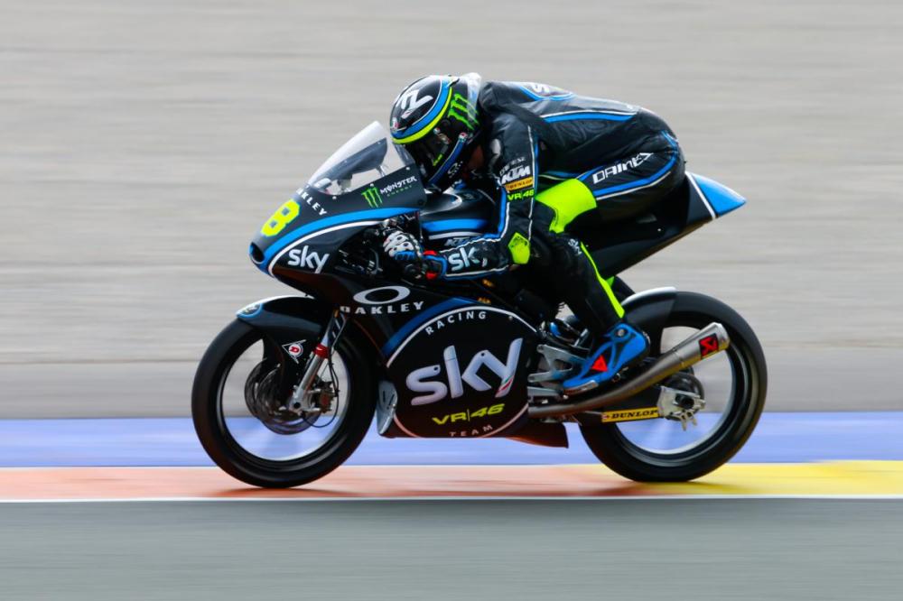 Пелотон Moto3 готовится к официальным тестам в Хересе