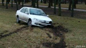 На улице Орловской водитель Peugeot с 2,74 промилле совершил ДТП