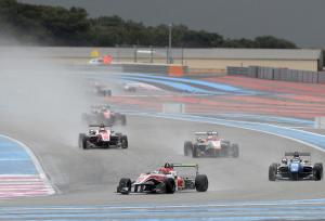 Ян Леон Шлом выиграл первую тестовую гонку Euroformula Open в Ле-Кастелле