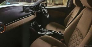 В сети рассекретили фейслифтинговый хэтчбек Mazda2