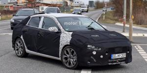 Hyundai вывел на тесты фастбэк i30