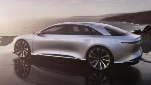 Первую модель нового конкурента Tesla оценили дороже Porsche 911 Turbo