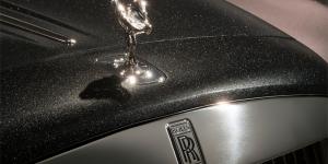 Rolls-Royce представил автомобиль с краской из алмазов