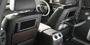 Rolls-Royce представил автомобиль с краской из алмазов