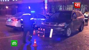 В Москве автомобиль сбил женщину и двух детей
