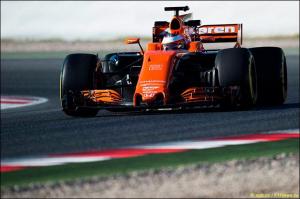 McLaren: 80 кругов, несмотря на проблемы