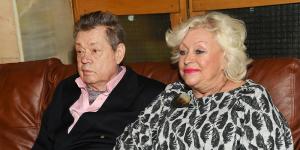 Жену Николая Караченцова лишили прав за пьяную езду
