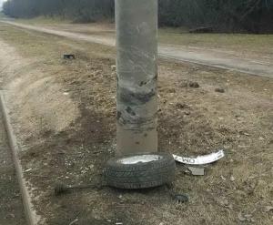 В Минске пьяный водитель на Opel врезался в столб
