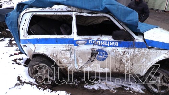 Полицейский погиб в ДТП на трассе Алматы - Каскелен