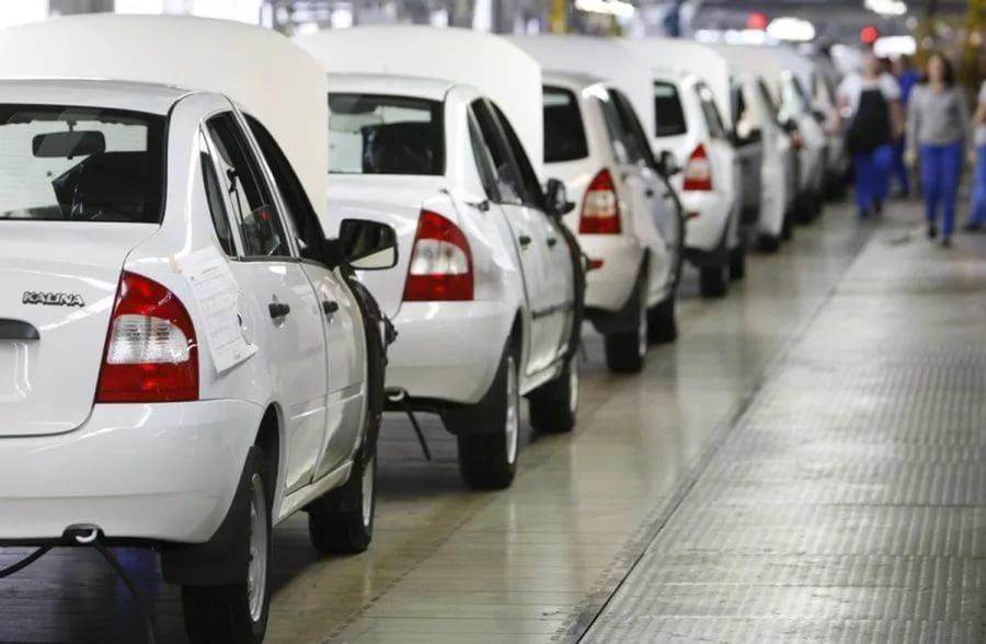 «АвтоВАЗ» намерен поставить на Кубу тестовую партию из 300 автомобилей