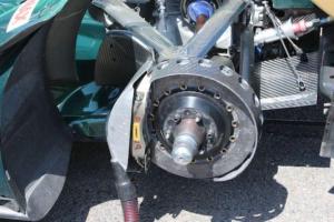 Новые тормозные диски IndyCar перегреваются