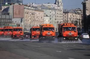 В Москве дороги промоют специальным шампунем после зимы