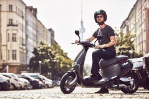  Компания Gogoro расширяет сервис аренды электроскутеров в Берлине