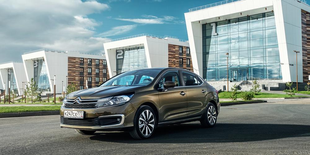 Citroen отзывает более 330 седанов C4