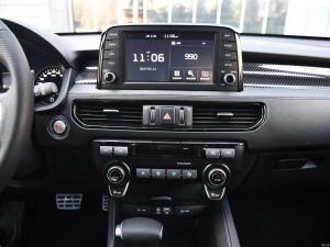 В Китае стартовали продажи нового кроссовера Kia