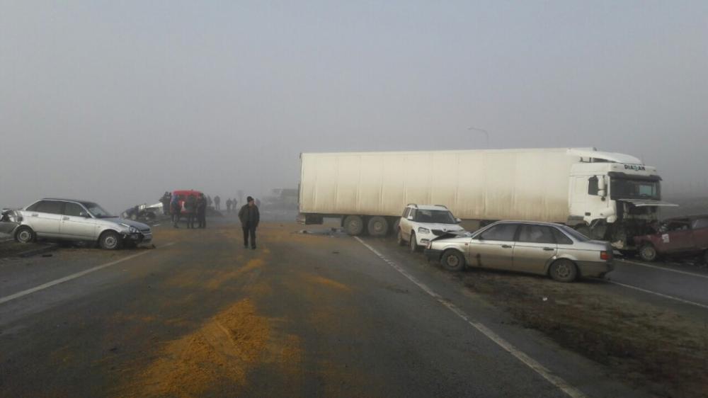 Под Белгородом произошло массовое ДТП с участием 15 автомобилей