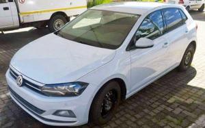 Хэтчбек Volkswagen Polo нового поколения засняли без камуфляжа