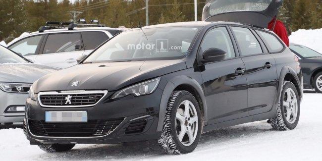 Новый Peugeot 508 выйдет в следующем году