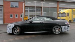 Прототип обновленного кабриолета Mercedes-AMG S63 выехал на дороги