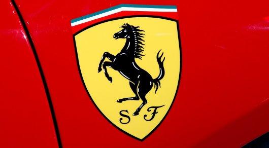 Сотрудницы Сбербанка пытались купить Ferrari после крупной аферы 