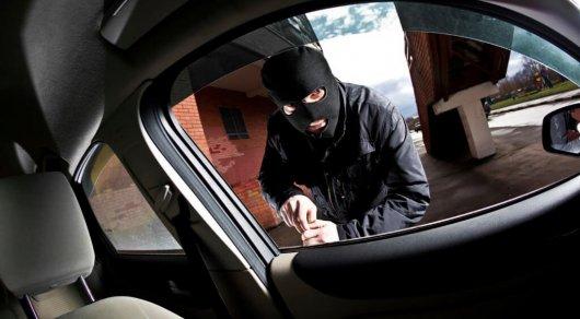 Задержана преступная группа, угонявшая дорогие автомобили в Астане