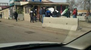 Автомобиль разгромил цветочный магазин в Алматы