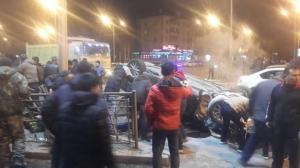В жутком ДТП в Астане пострадали четыре человека