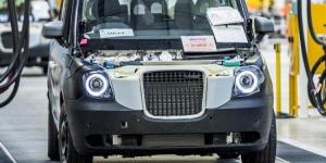 В Англии началось производство электрических «кэбов»