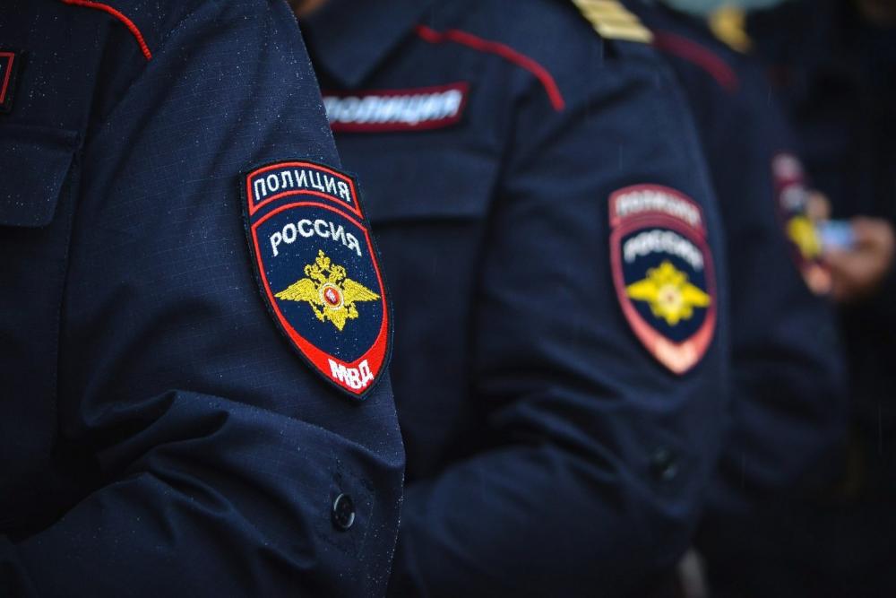 МВД задержало банду угонщиков автомобилей с парковок торговых центров в Москве
