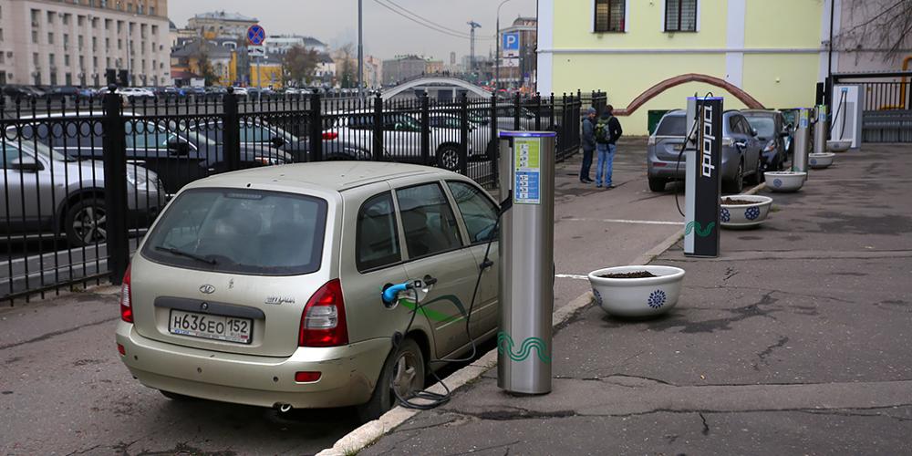 В России посчитали количество электрокаров