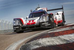 Porsche показала свой новый автомобиль 919 Hybrid LMP1