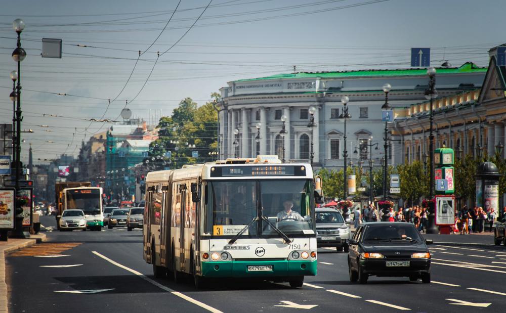 В Петербурге весь городской транспорт будет работать бесплатно 3 апреля