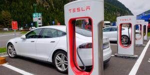 Tesla планирует построить завод на юге Китая