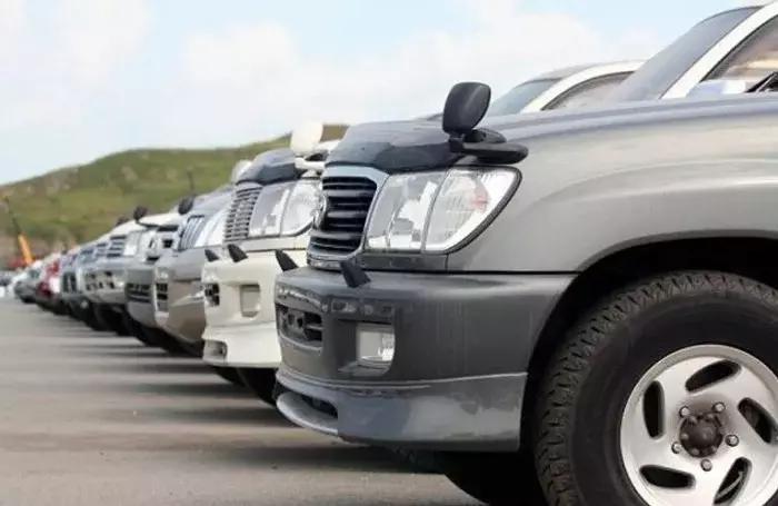Растаможка авто с пробегом в Казахстане подешевела