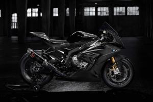 Супербайк BMW HP4 Race 2018 могут представить в Китае