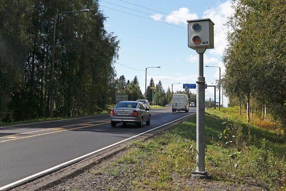 На дорогах Финляндии будет установлено рекордное число фоторадаров