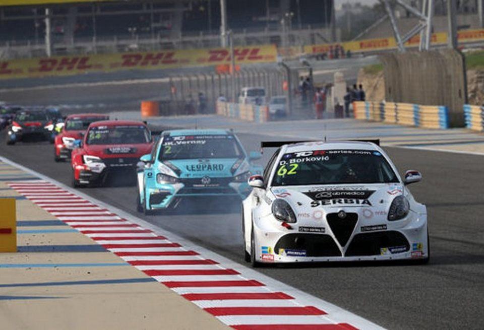 Душан Боркович одержал дебютную победу в TCR