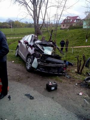 На Прикарпатье в результате ДТП погибли четыре человека 